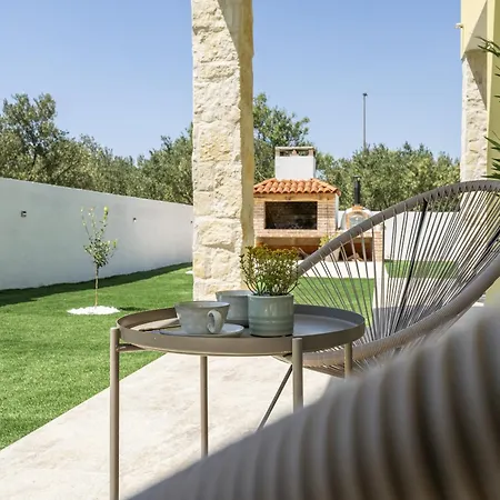 Beautiful Rustica With Pool Vrana (Zadar)